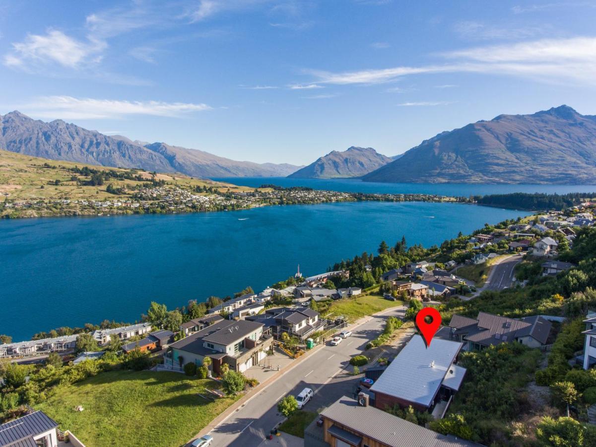 Queenstown Lake And Mountain View Retreat Free Wifi Free Street Parking Екстериор снимка