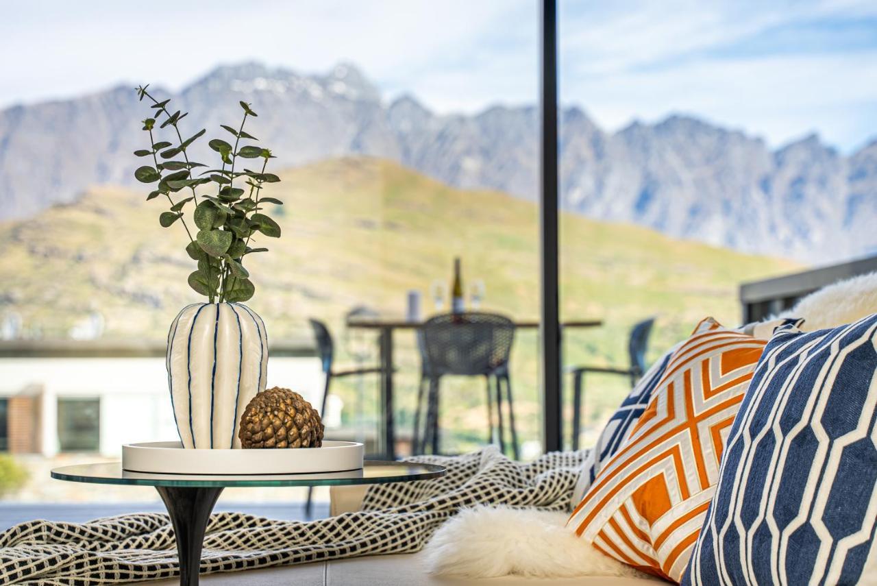 Queenstown Lake And Mountain View Retreat Free Wifi Free Street Parking Екстериор снимка