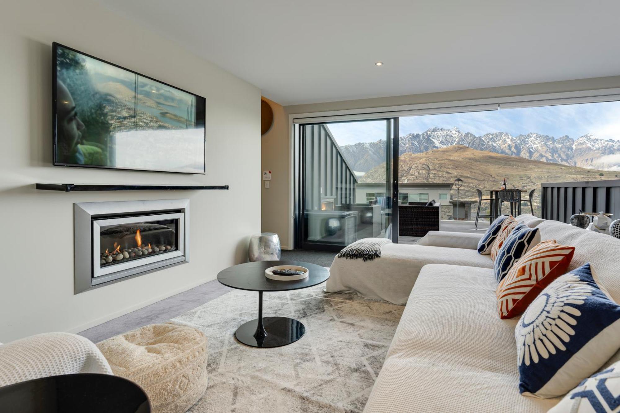 Queenstown Lake And Mountain View Retreat Free Wifi Free Street Parking Екстериор снимка